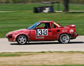 Illustration for article titled The Top 51 Lemons of the Detroit Irony 24 Hours of LeMons